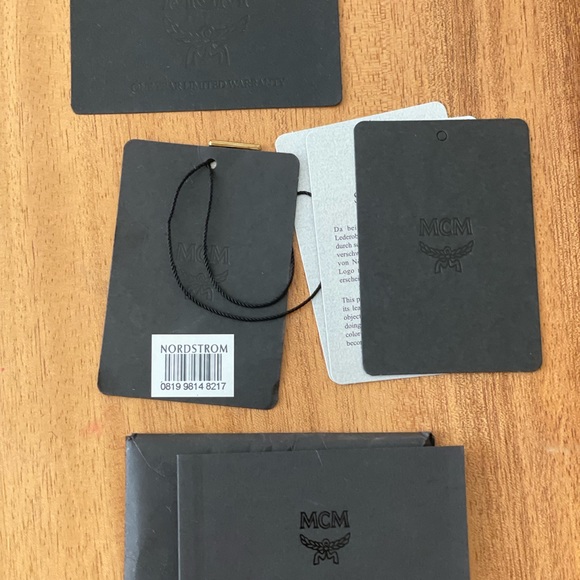 MCM Hobo Bag, Golden Mango - Picture 12 of 16